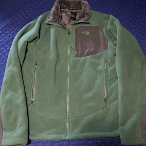 Mens- M- Green Fleece